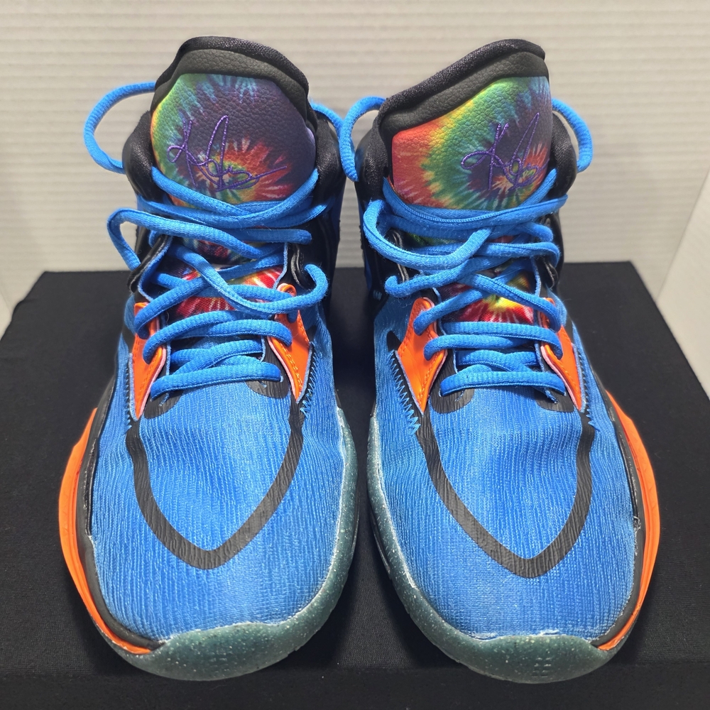 Kyrie Infinity SE GS 'Tie-Dye' Blue 7 Youth EUC